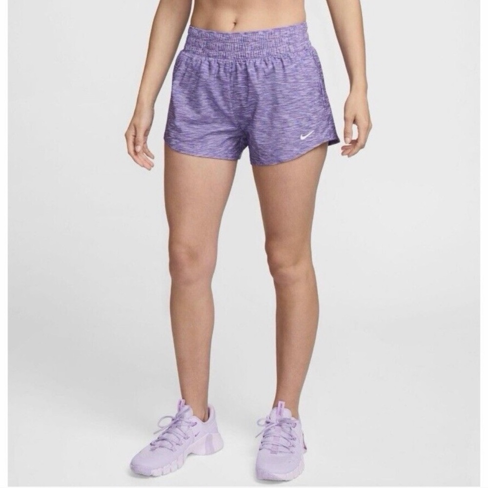 Nike One Dri-FIT Mid-Rise 3”Brief-Lined Shorts~Heathered Lavender~Size Large~NWT